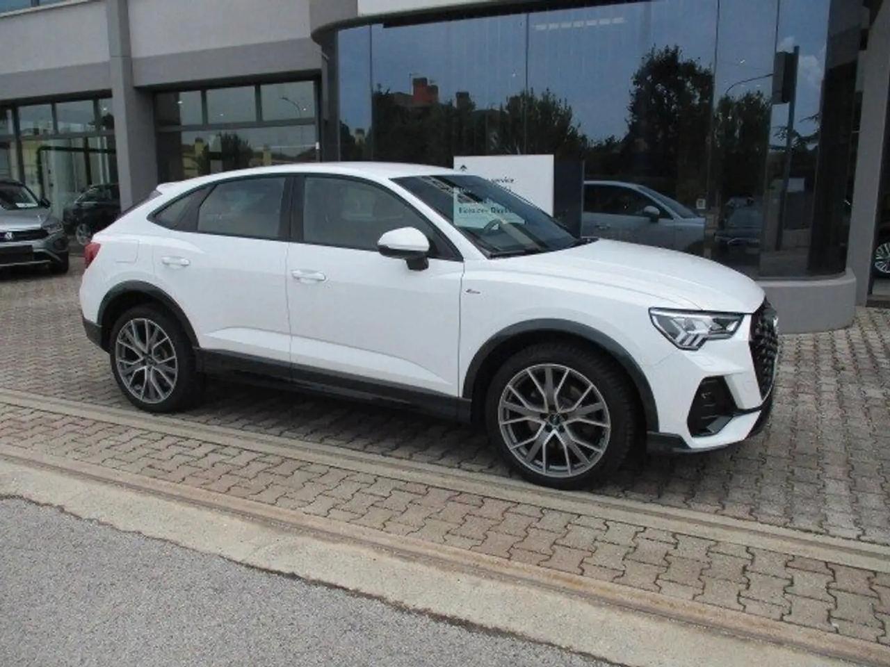 Audi Q3 SPB 45 TFSI quattro S tronic S line edition