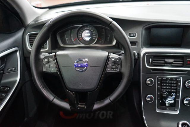 VOLVO V60 D2 Kinetic Certificata Pari al Nuovo