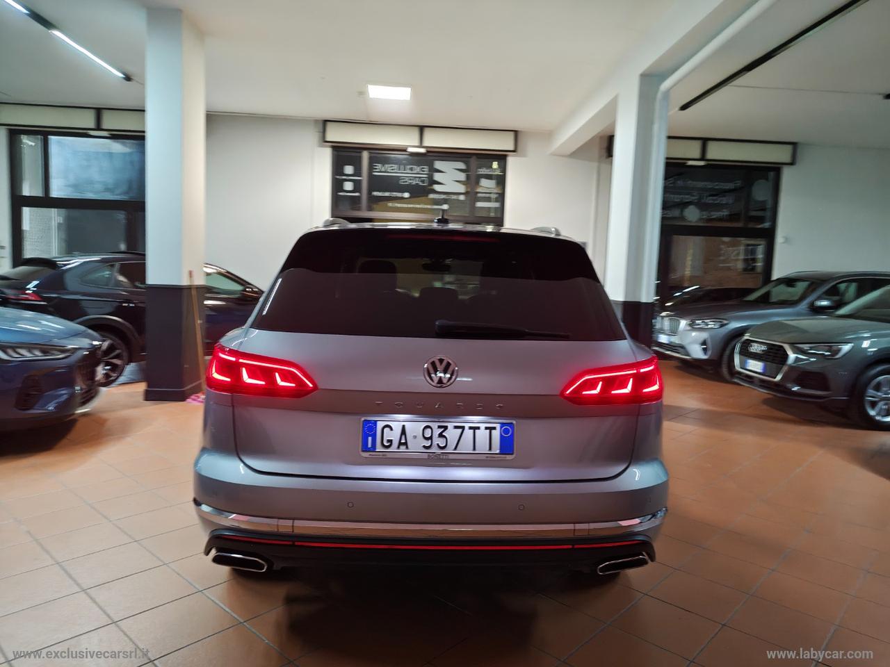 VOLKSWAGEN Touareg 3.0 TDI
