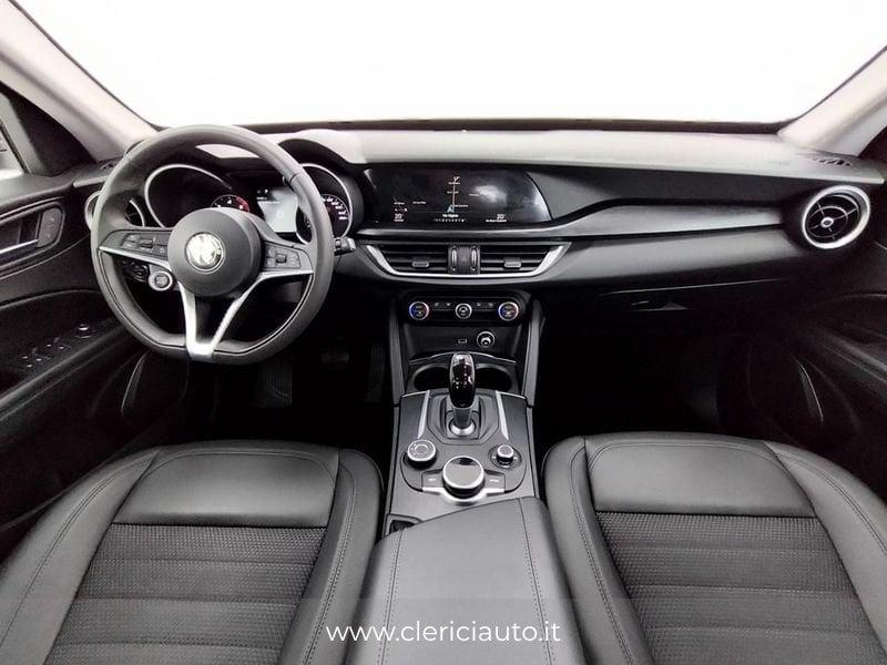 Alfa Romeo Stelvio 2.2 Turbodiesel 210 CV AT8 Q4 Executive