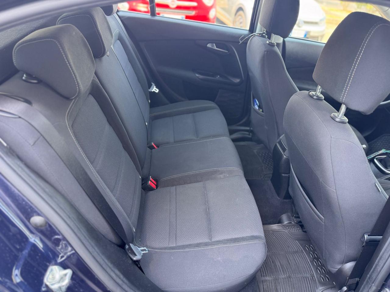 Fiat Tipo Lounge 1.4 Turbo LPG #11436