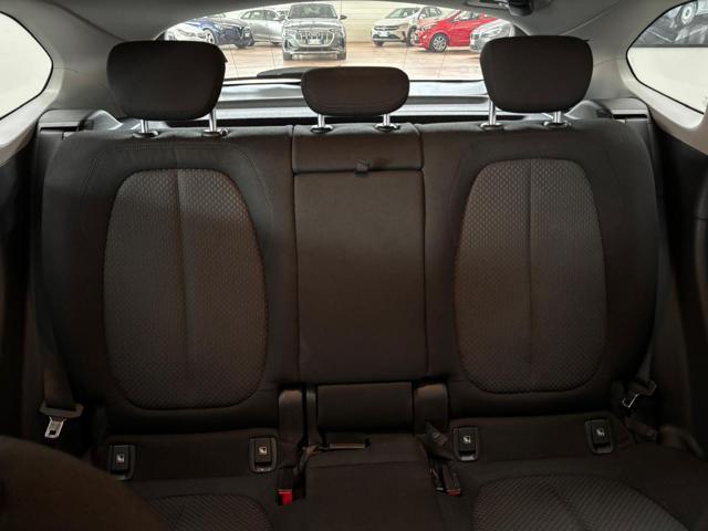 BMW X1 xDrive25e Adv. Plug-In 4x4