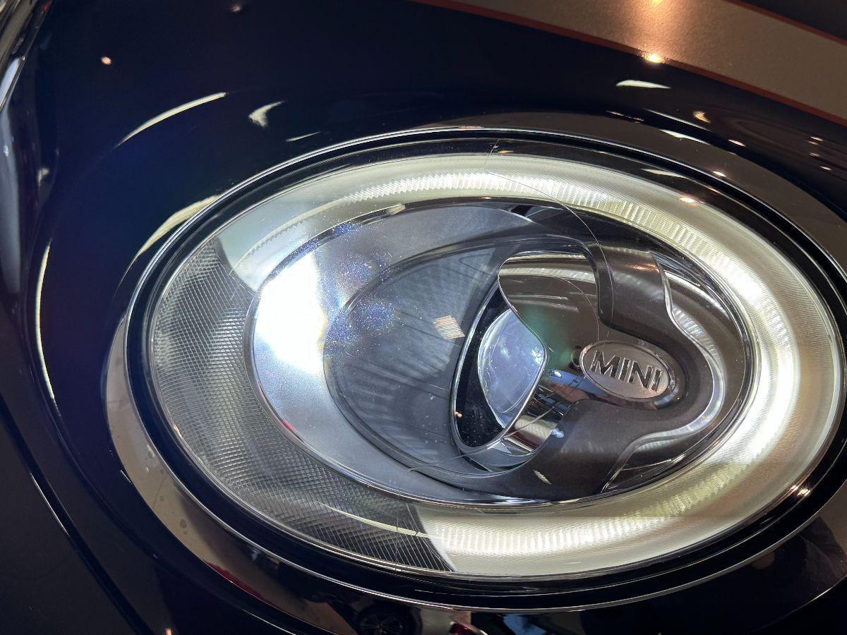 MINI Cooper D 1.5 Seven 5P