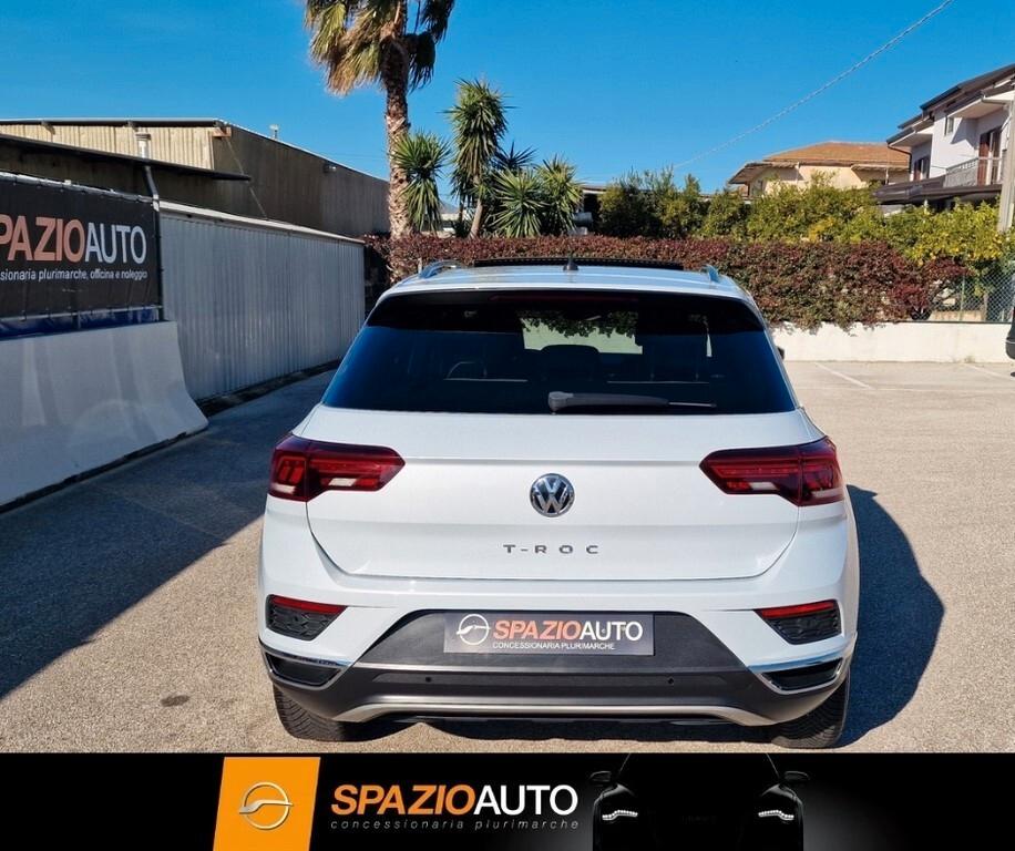 Volkswagen T-Roc NUOVO MODELLO 1.5 TSI 150cv 6M *R-LINE* FULL OPTIONAL