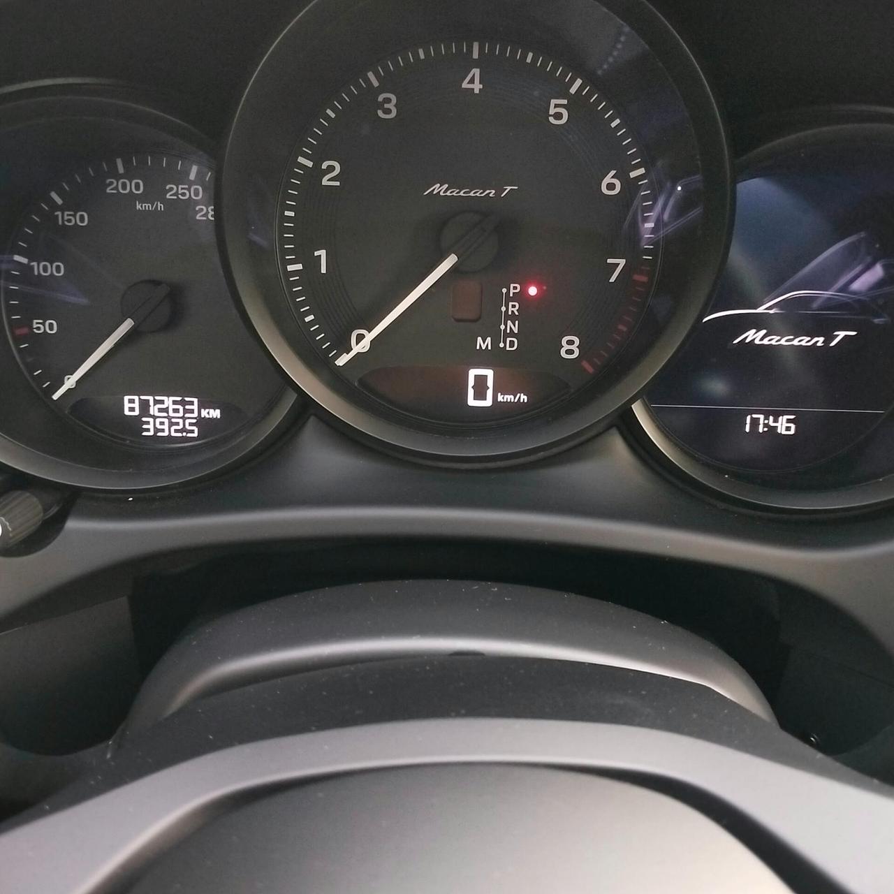 Porsche Macan 2.0 T