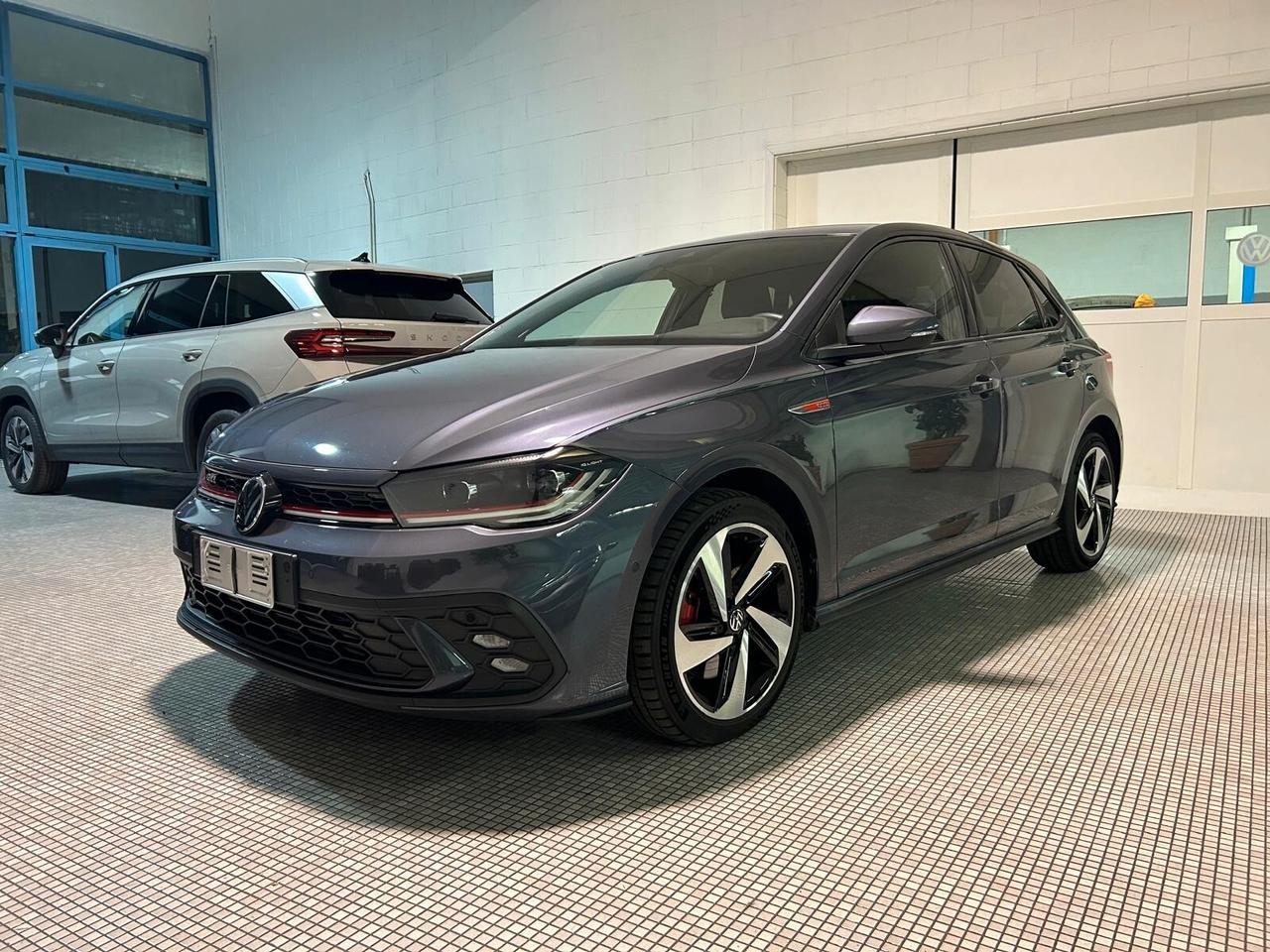 Volkswagen Polo 2.0 TSI DSG GTI