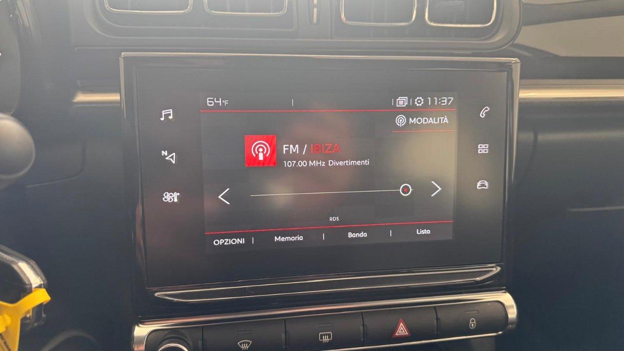 Citroen C3 1.2 puretech SHINE PLUS NAVI 82 Cv.