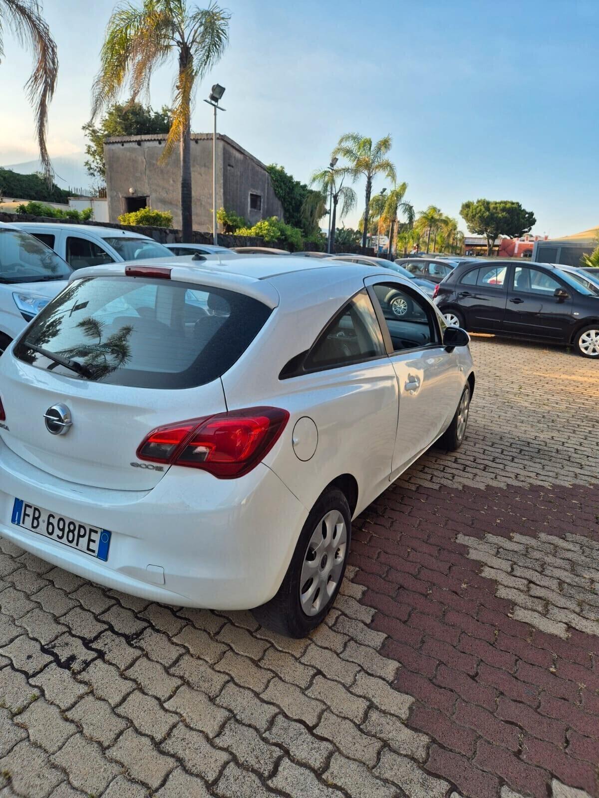 Opel Corsa 1.3 CDTI ecoFLEX 95CV Start&Stop Coupé b-Color