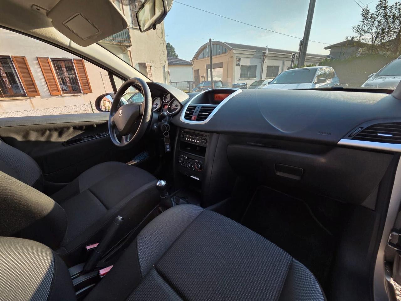 Peugeot 207 1.4 VTi 95CV 5p. XS