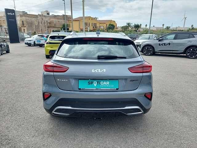 Kia XCeed 1.6 CRDi 136 CV MHEV Business