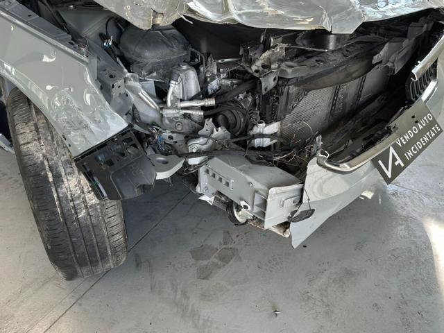 VOLVO XC40 B3 AUTOMATICO CORE