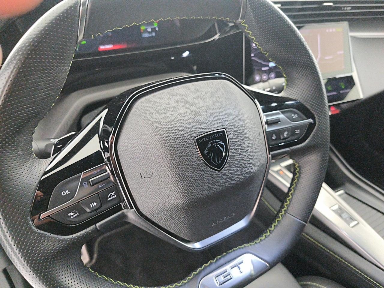 Peugeot 308 1.5 bluehdi GT Pack 130cv