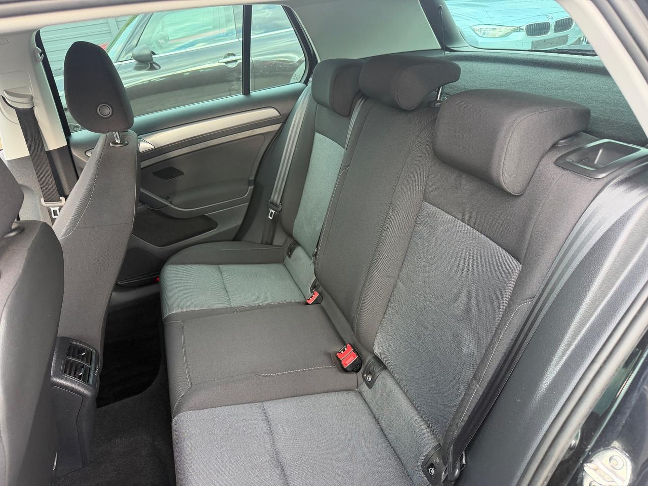 Volkswagen Golf VII 1.2 Neopatentati