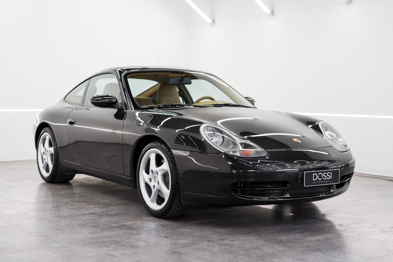 Porsche 911 Carrera 2 Coupé