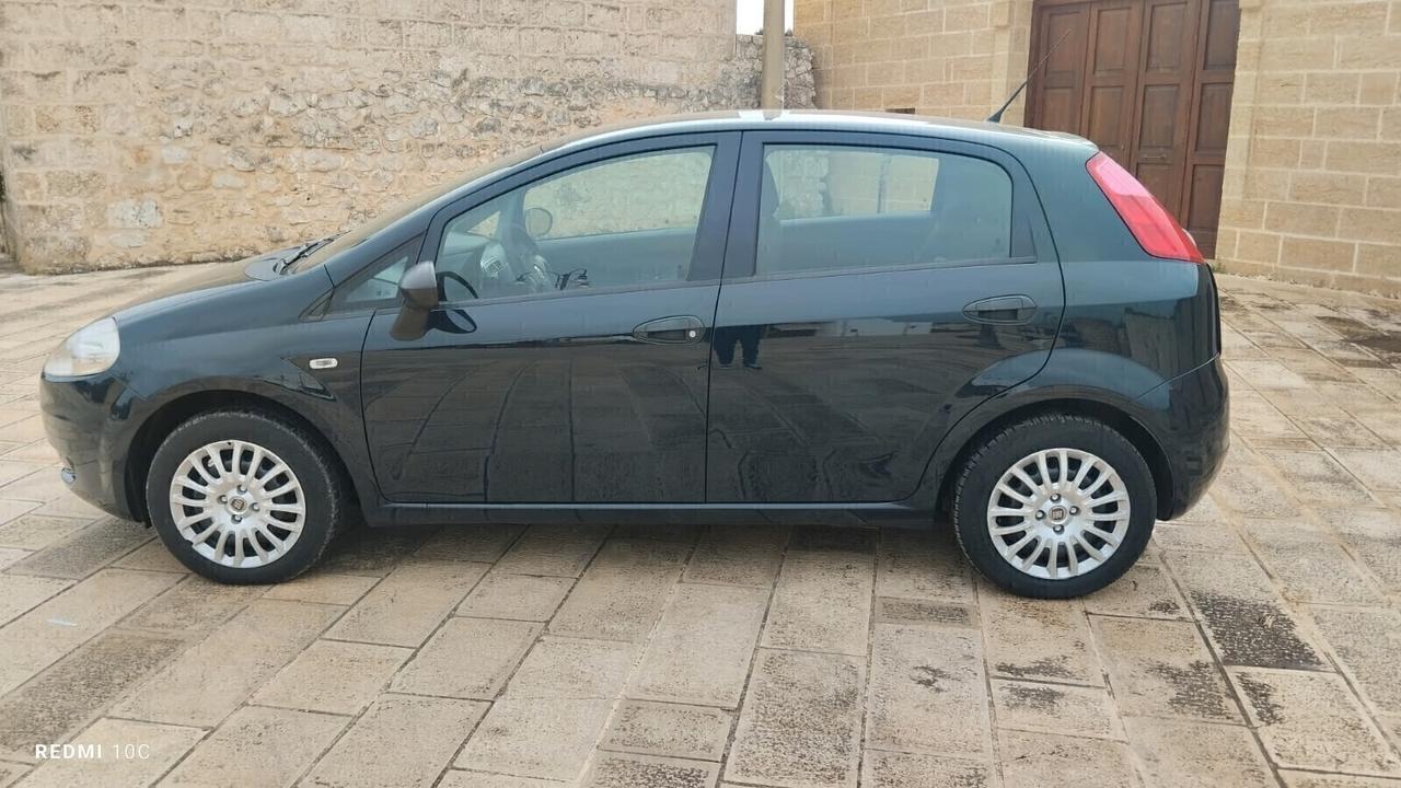 Fiat Grande Punto Grande Punto 1.3 MJT 75 CV 5 porte NEOPATENTATI