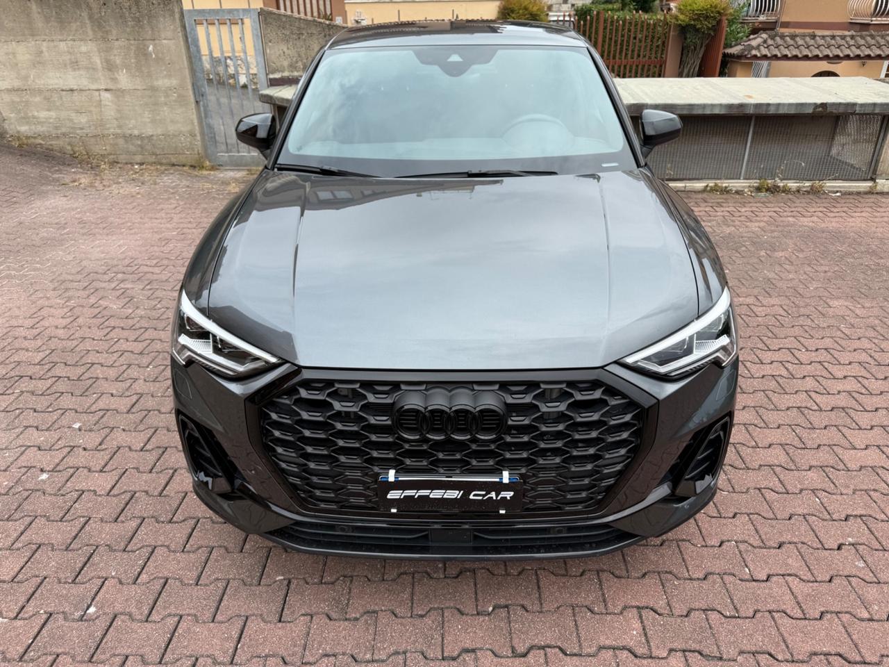 Audi Q3 Sportback 45 TFSI e S tronic Identity Black