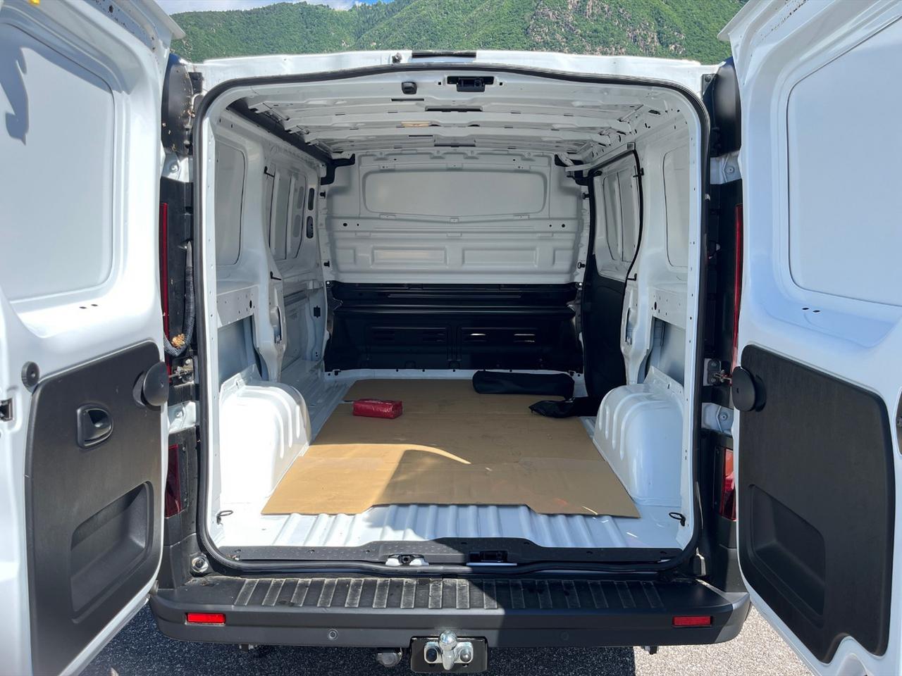 Renault Trafic t27 2.0 dci 170cv energy l1h1 start