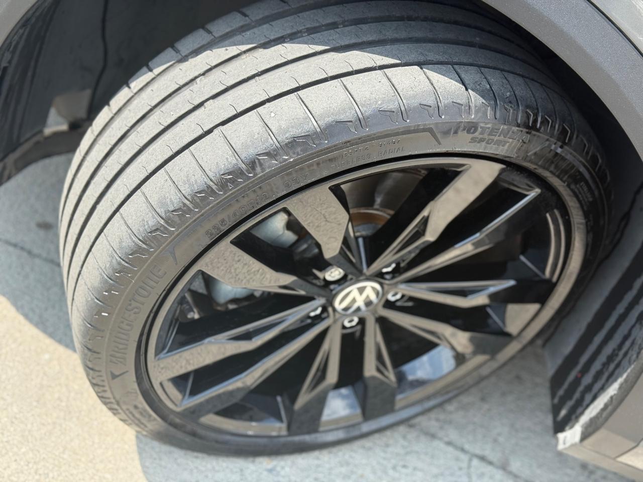 Volkswagen T-Roc 1.5 TSI ACT DSG R-LINE Business BlueMotion Technology