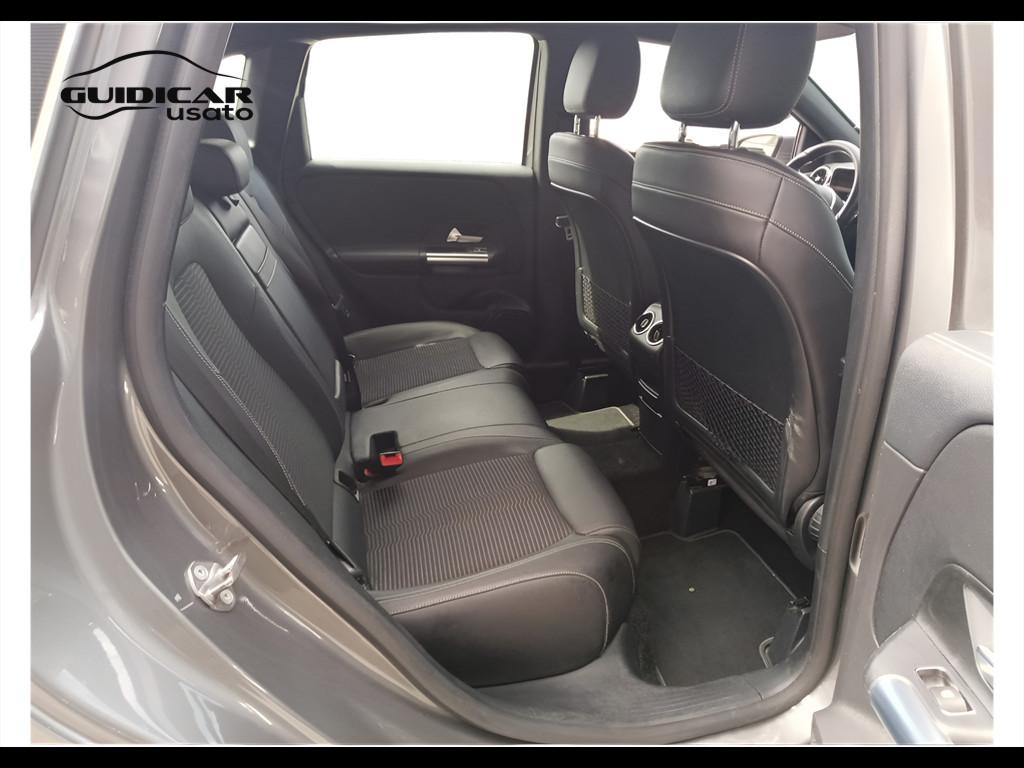 Mercedes-Benz Classe B - W247 2018 - B 180 d Sport Plus auto