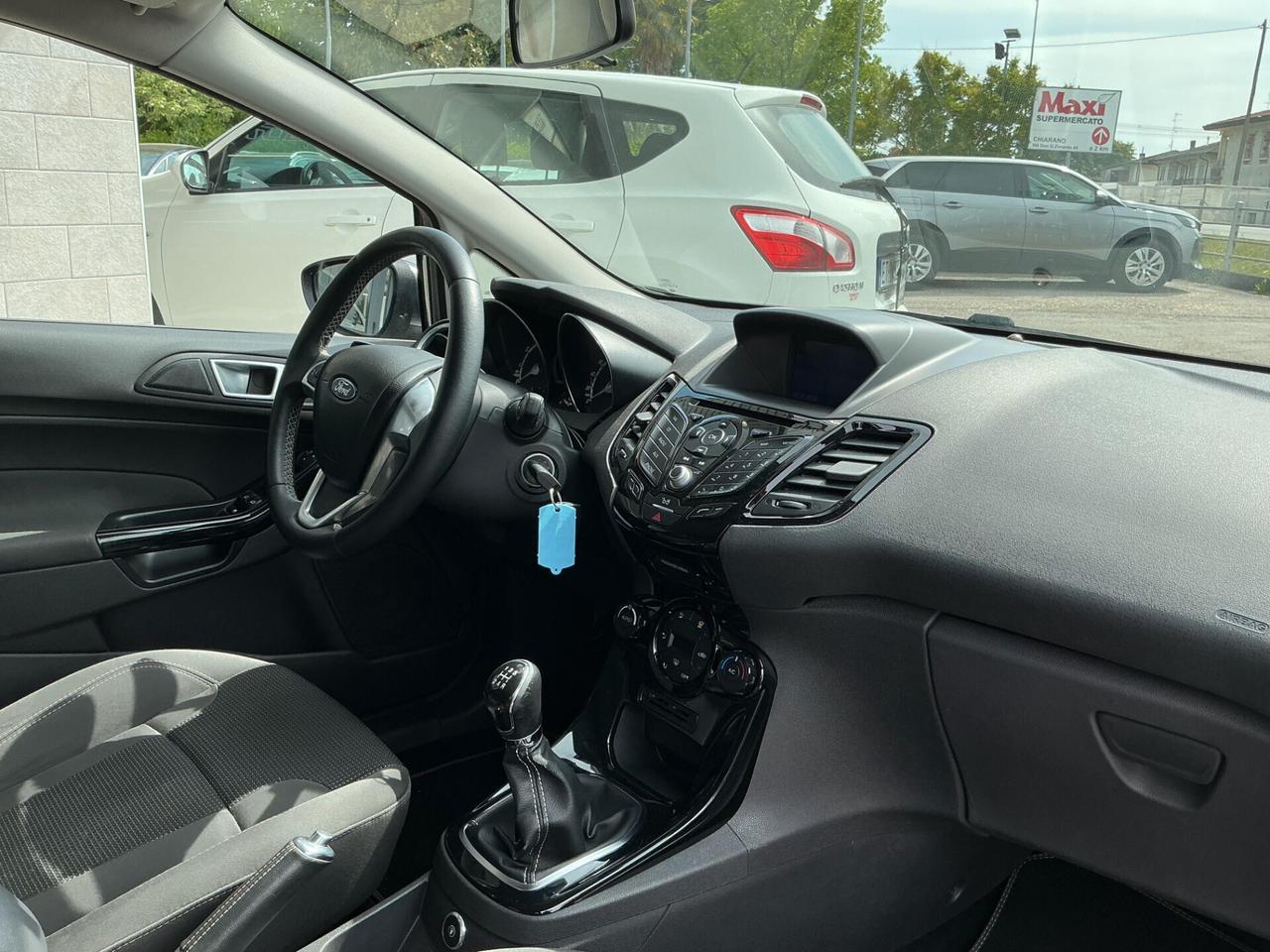 Ford Fiesta 1.4 GPL Neopatentati