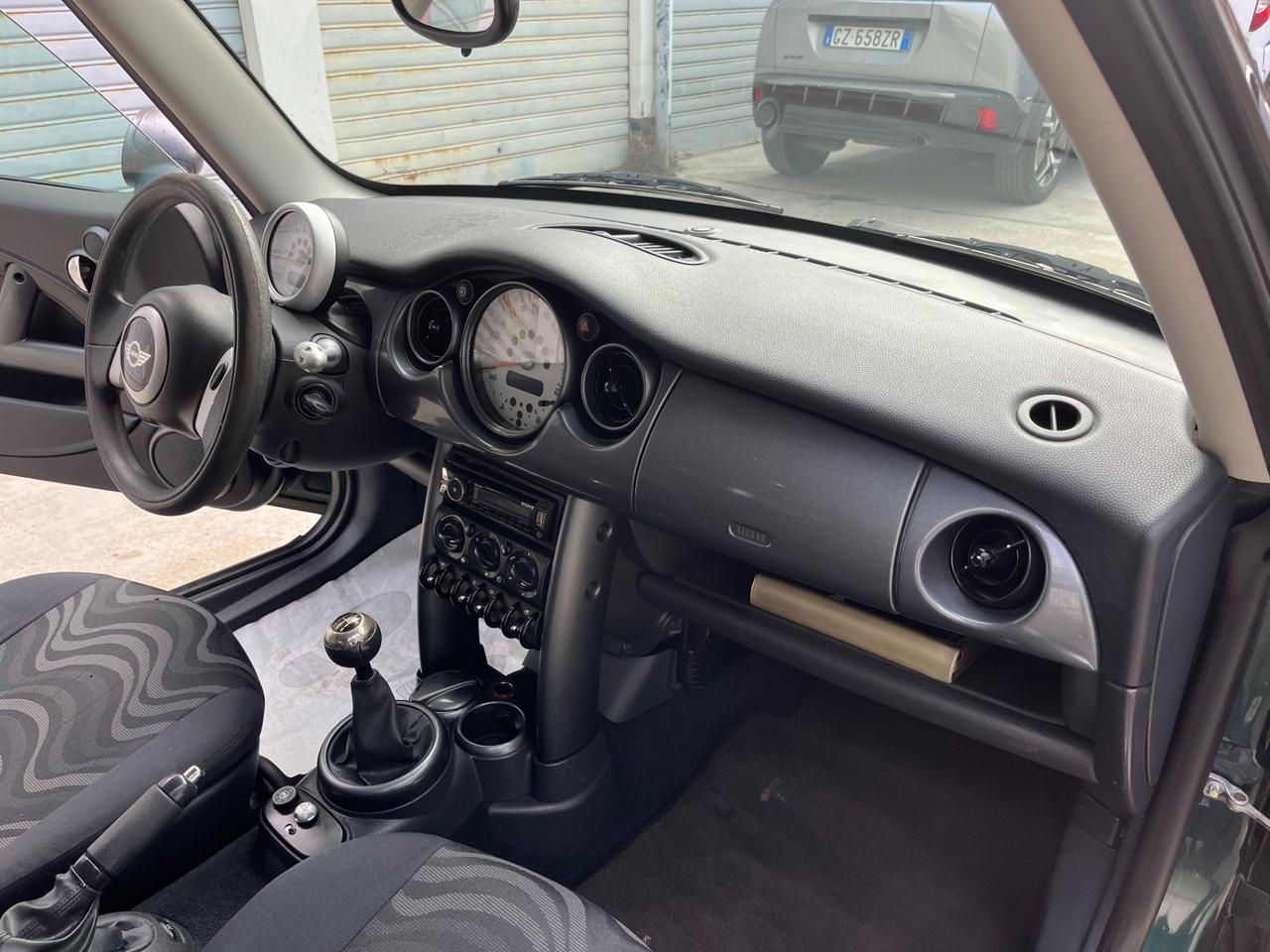 Mini 1.6 16V One de luxe GPL