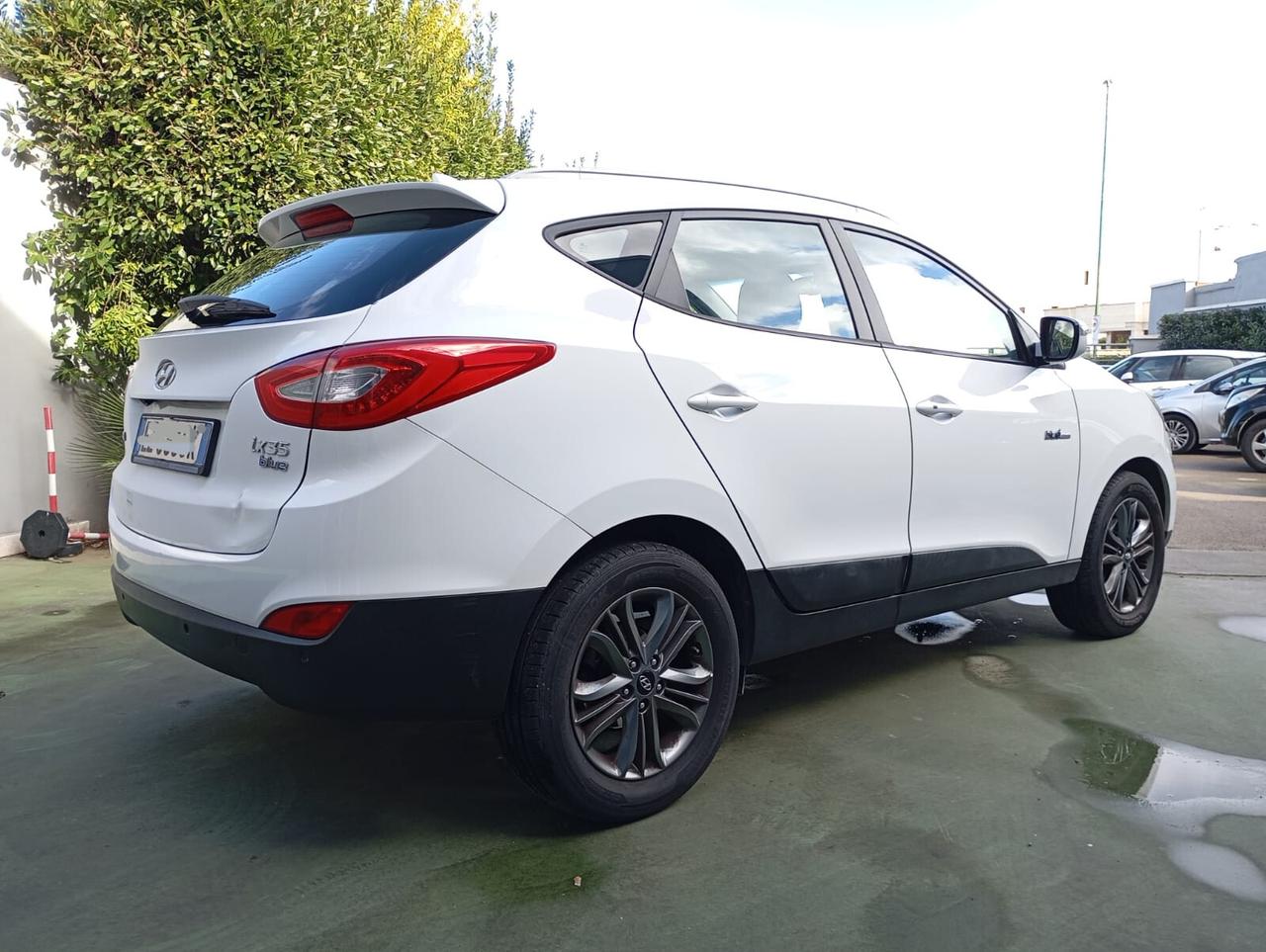 Hyundai iX35 1.7 CRDi 2WD Xpossible