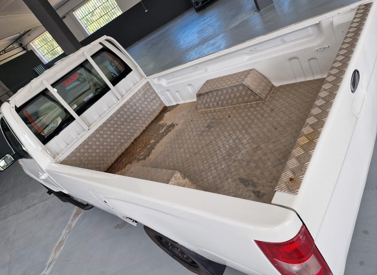Mahindra Genio 2.2 SC 120cv 4WD N1