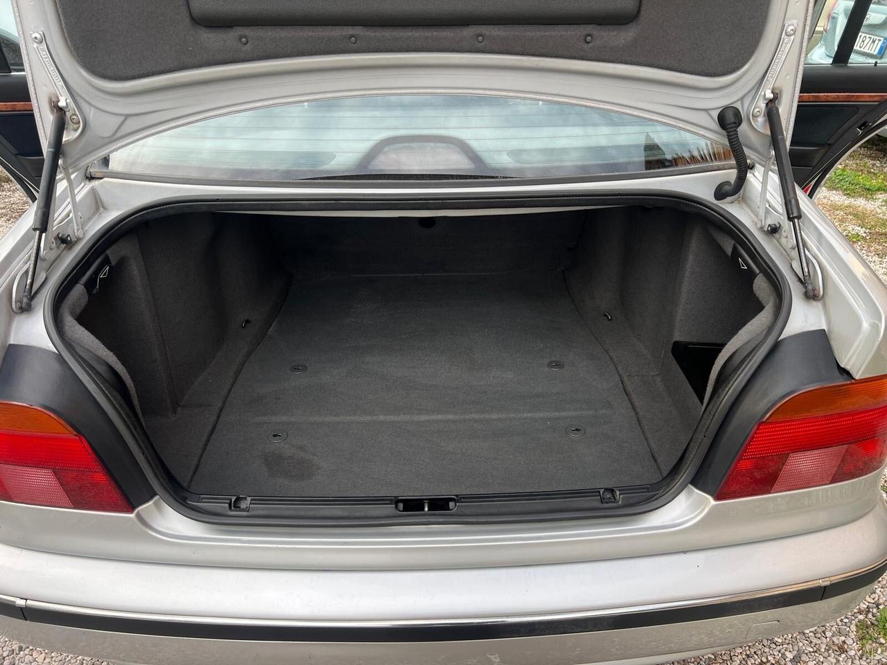 Bmw 525 525tds turbodiesel cat Attiva