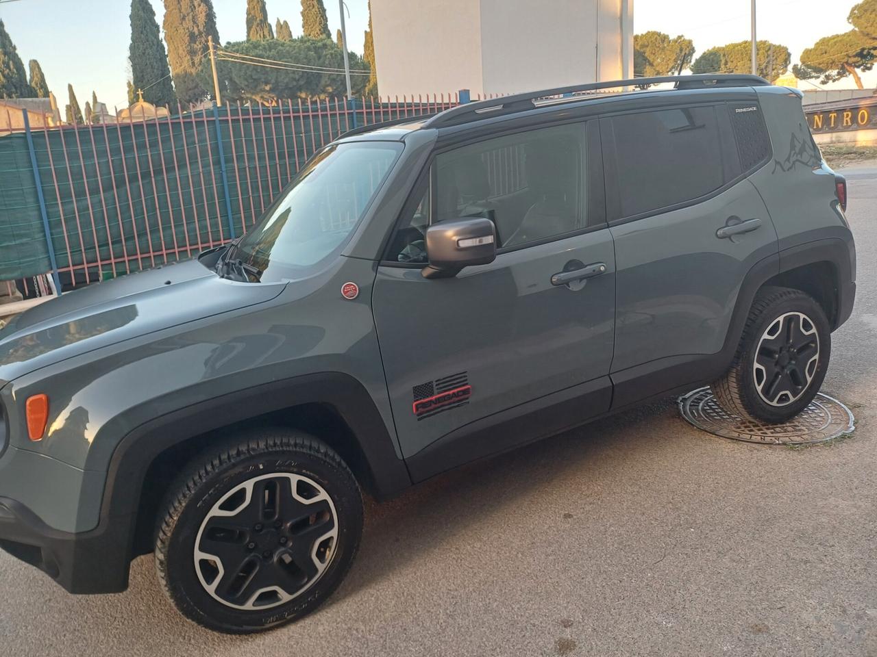 Jeep Renegade 2.0 Mjt 170CV 4WD Active Drive Low Trailhawk