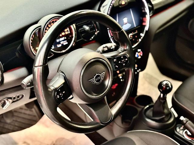 MINI Cooper 1.5 cooper essential