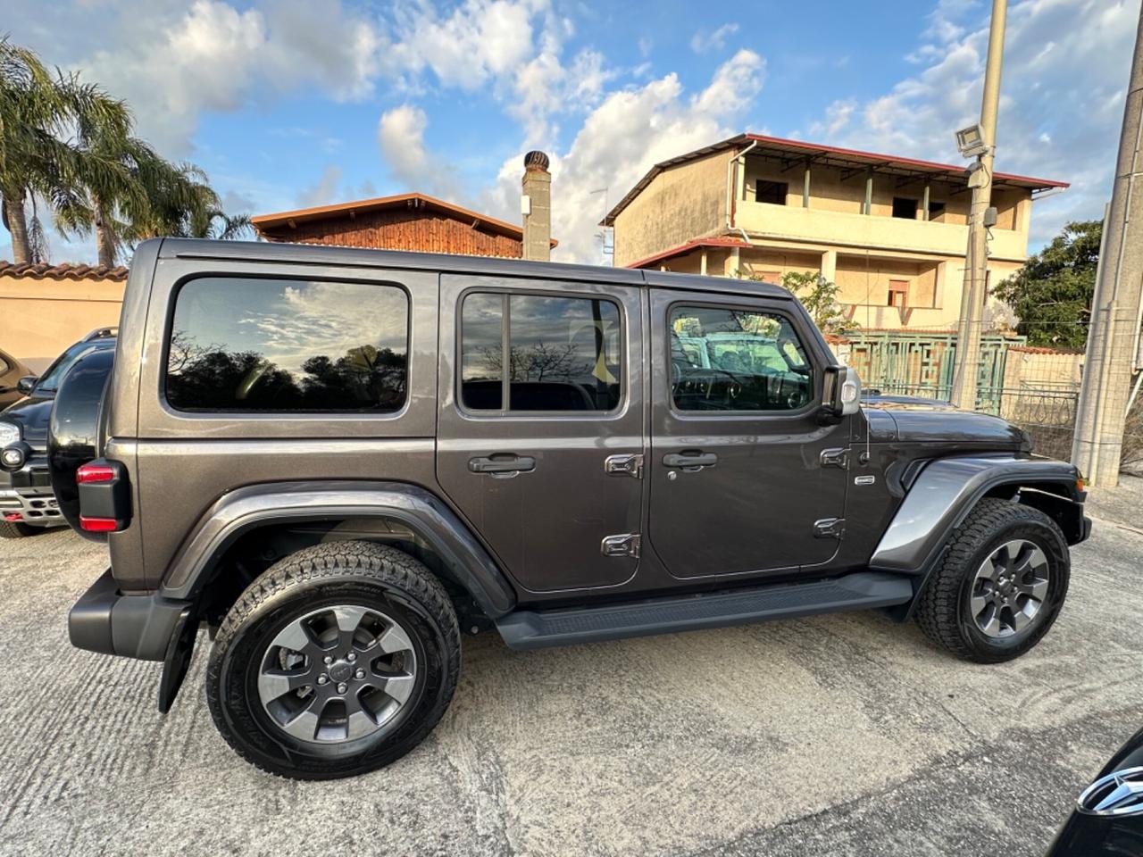 Jeep Wrangler Unlimited 2.2 Mjt II Sahara