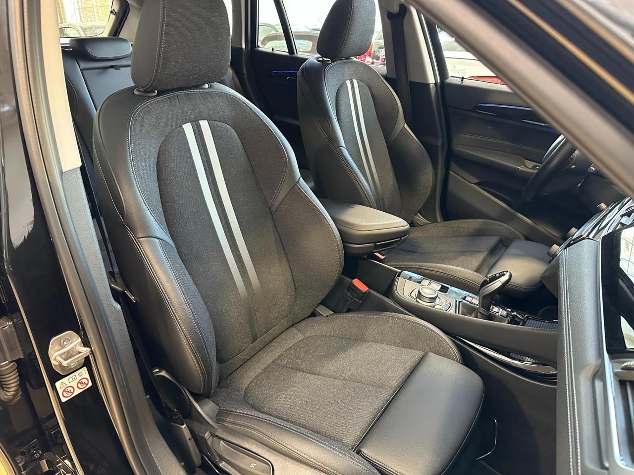 BMW X1 xdrive20d Sport Auto - 18" - LED - Head Up dspl