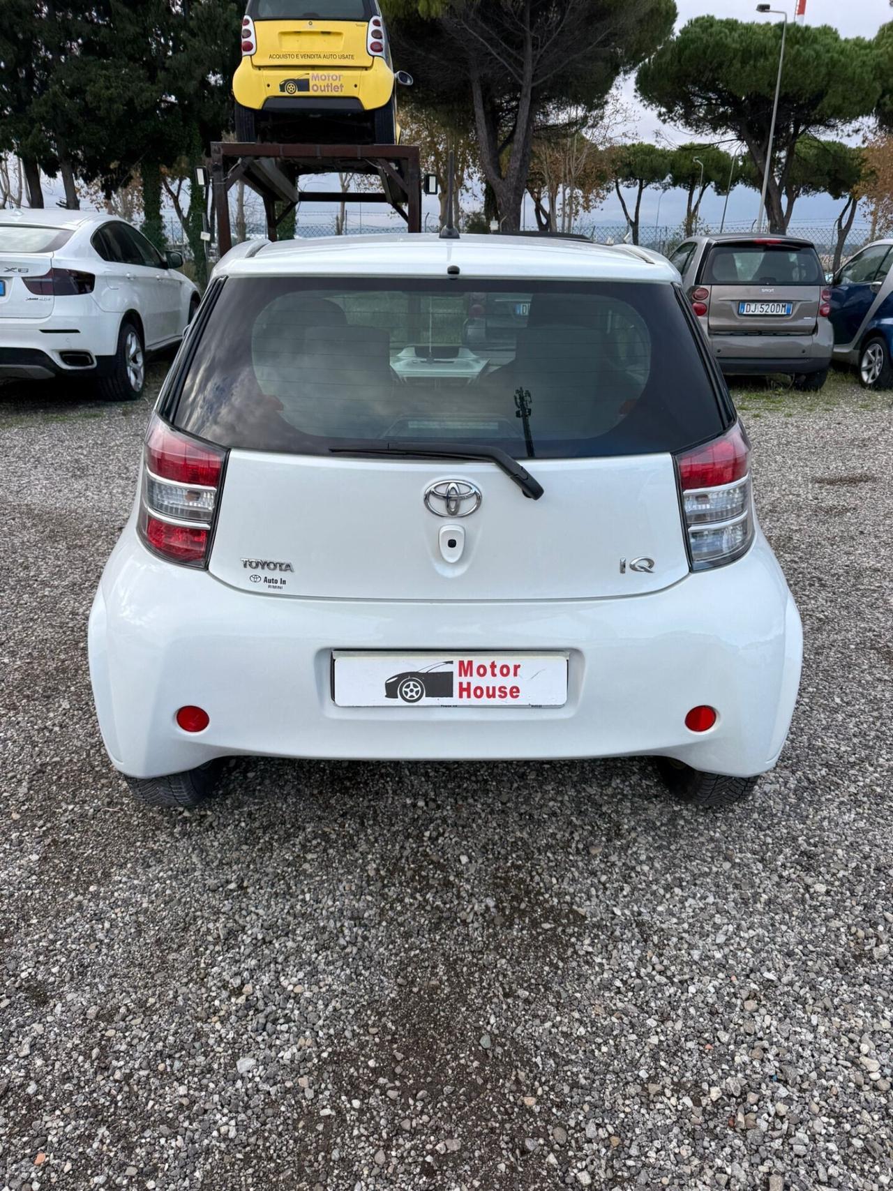Toyota iQ 1.0 SOL