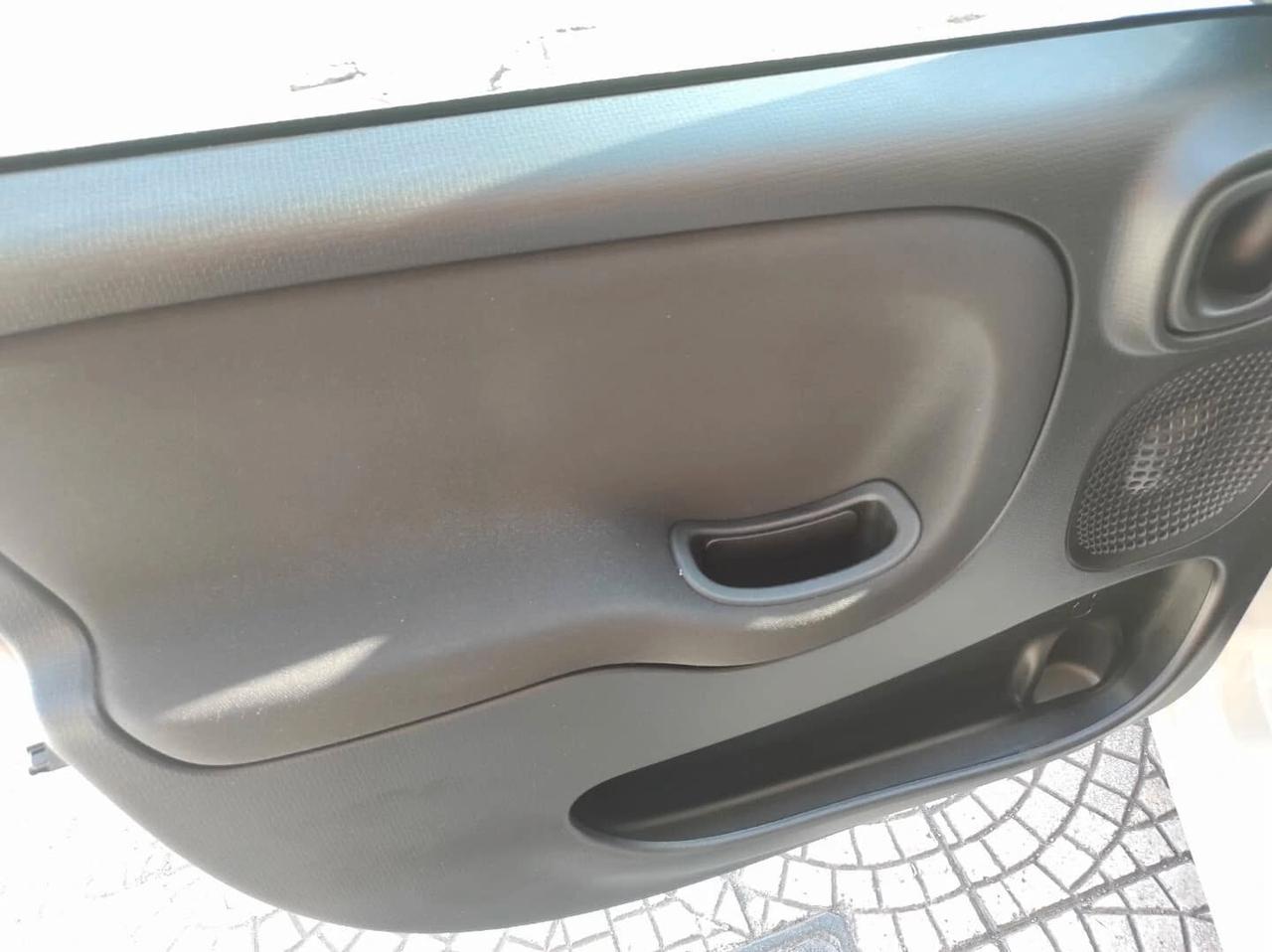 Fiat Panda 2017 1.3 mtj 95CV Uconnect Comandi al volante