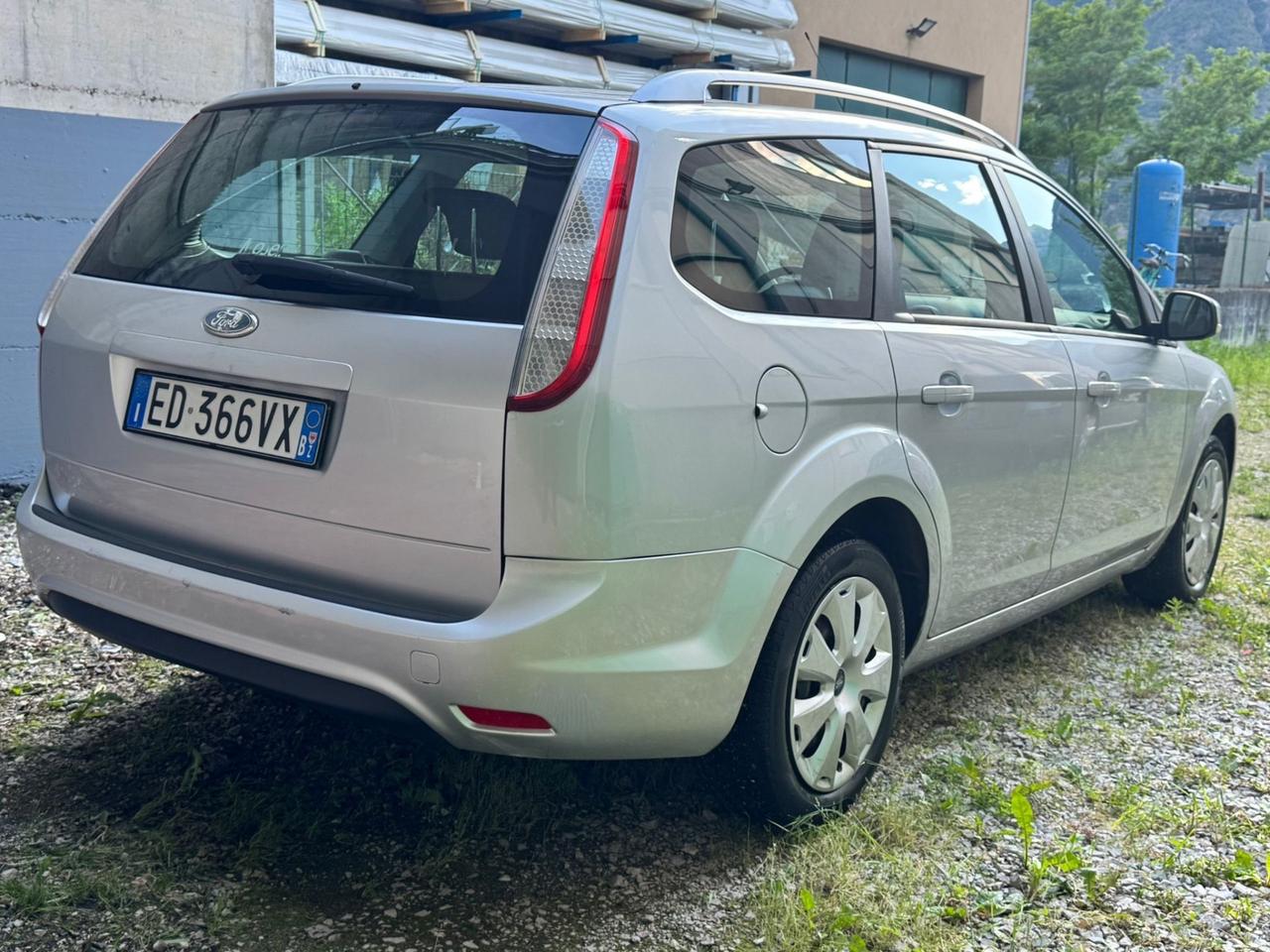 Ford Focus 1.6 105 CV SOLO 100 MILA KM