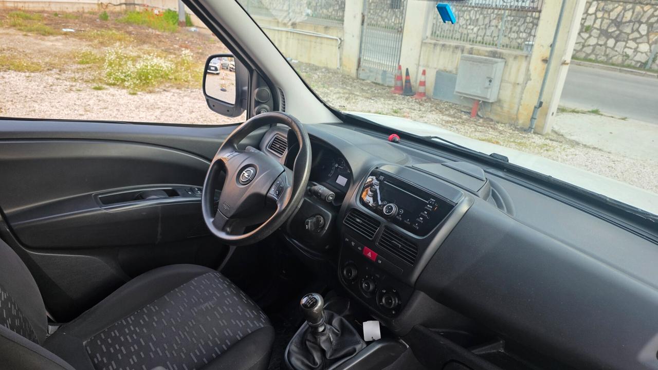Opel Combo 1.6 CDTI 105CV PC-TN Van (750kg) E5+