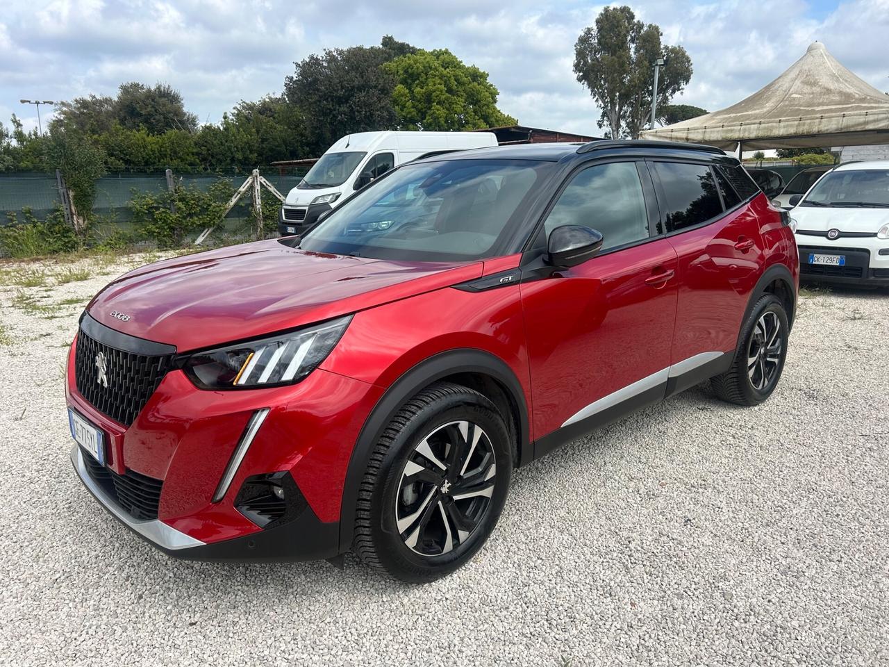 Peugeot 2008 PureTech 130 S&S EAT8 GT