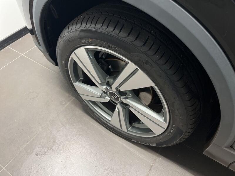 Audi Q2 Audi Q2 BUSINESS ADVANCED 30 TDI 116 CV S TRONIC