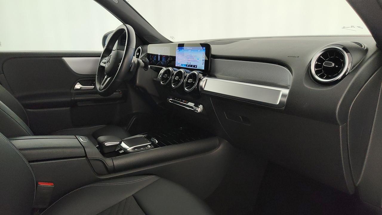 Mercedes-Benz GLB 180 d Business Extra auto