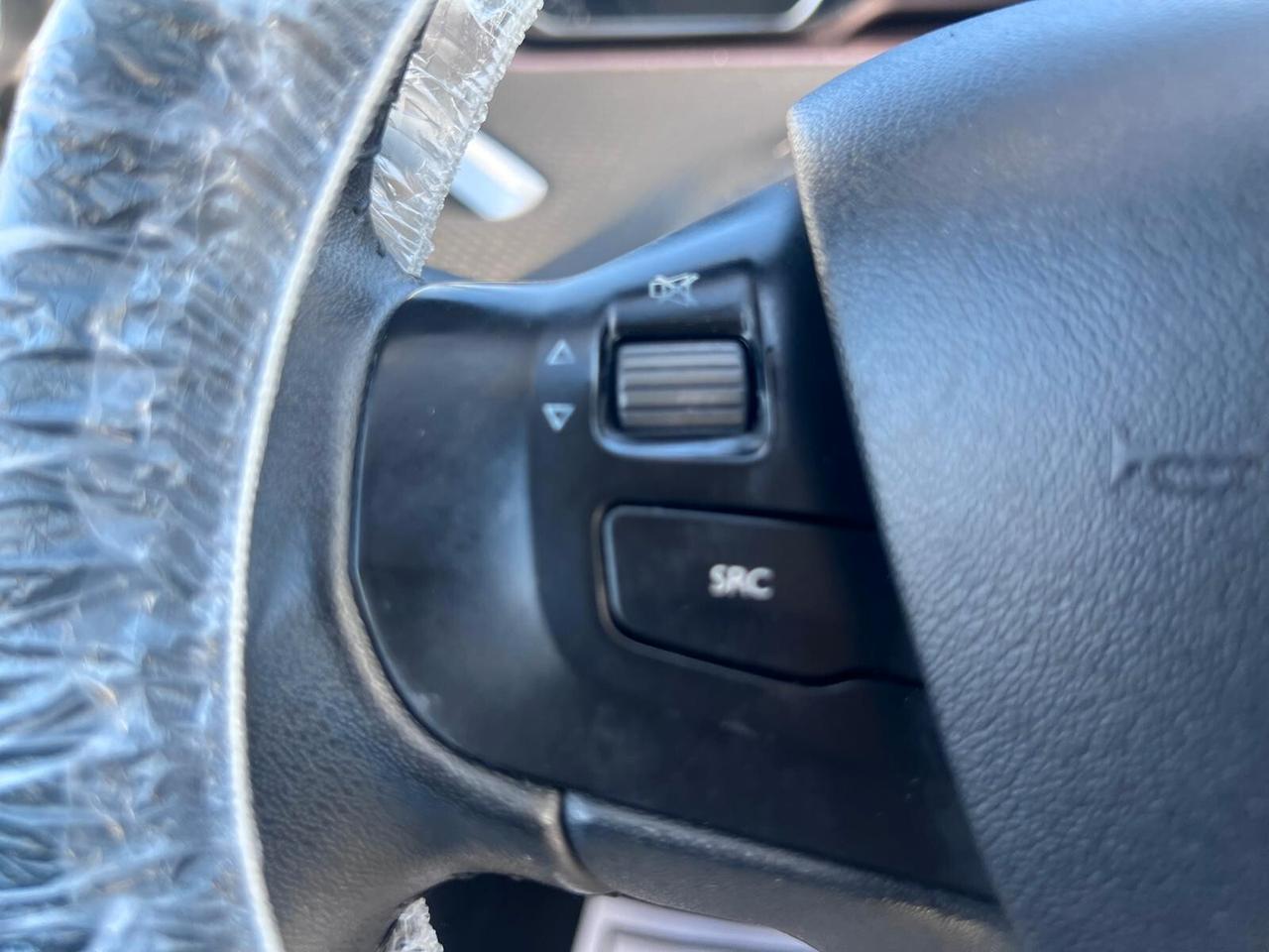 Peugeot 2008 1.2 VTi 82CV Allure