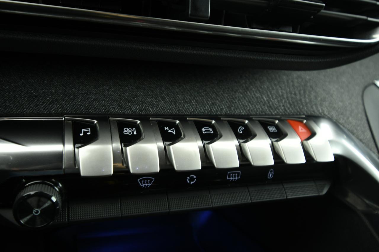 PEUGEOT 5008 1.5 bluehdi Allure Pack s&s 130cv eat8 7p.ti. CAMERA+APP CONNECT