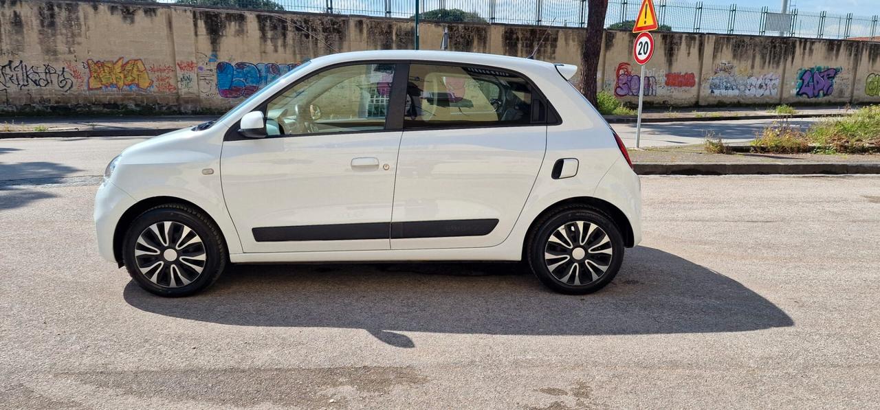 Renault Twingo SCe 65 CV Intens 1.0 Benzina 2021 LED