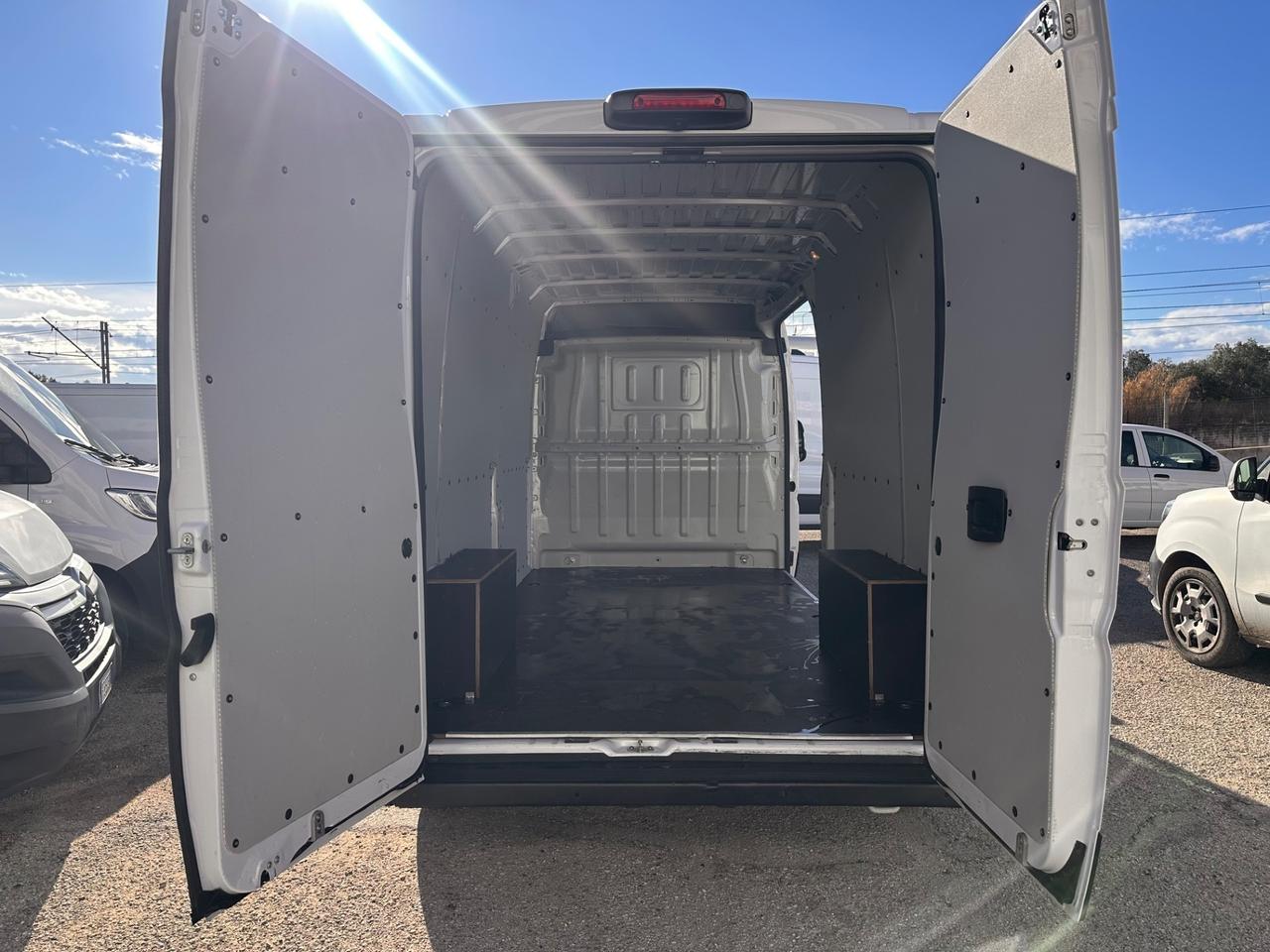 Fiat new model ducato 2.2 140 cv L3H2 2023 !!!