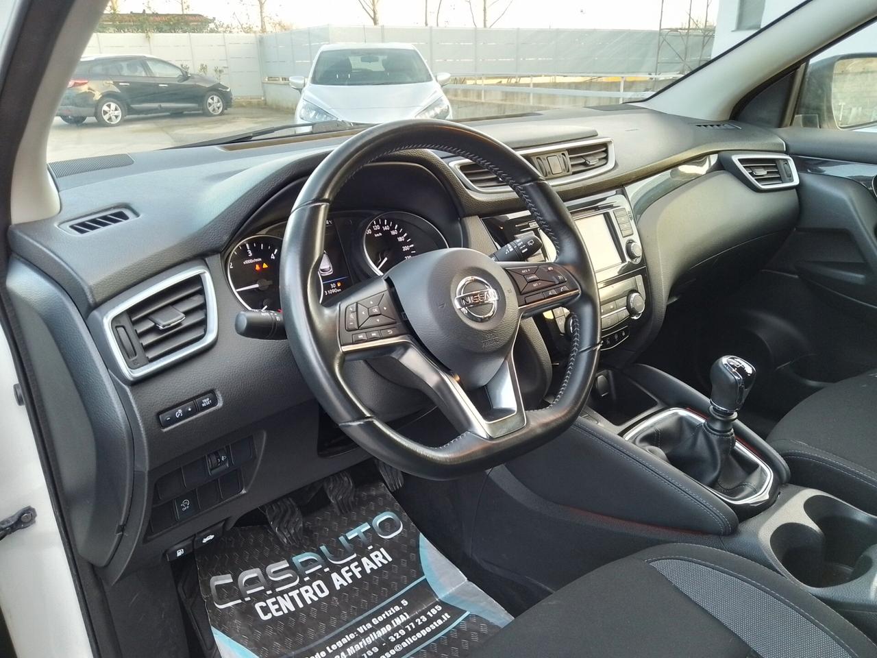 Nissan Qashqai BUSINESS 1.5 dCi 115cv NAV+RETROCAM. - 2020