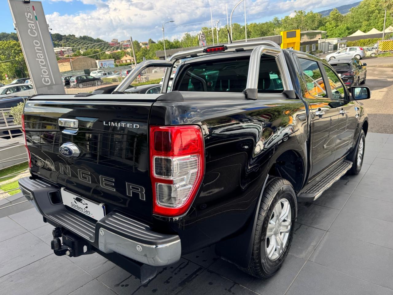 Ford Ranger 2.0 ECOBLUE aut. DC Limited 5 posti 170cv gangio traino