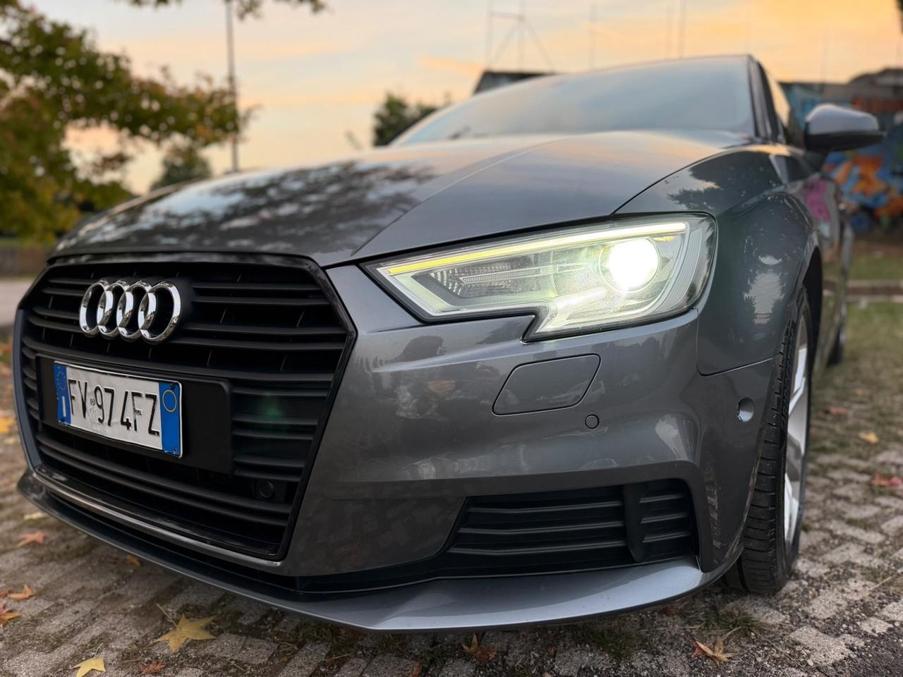 Audi A3 Sedan 1.6 TDI 116 CV S tronic