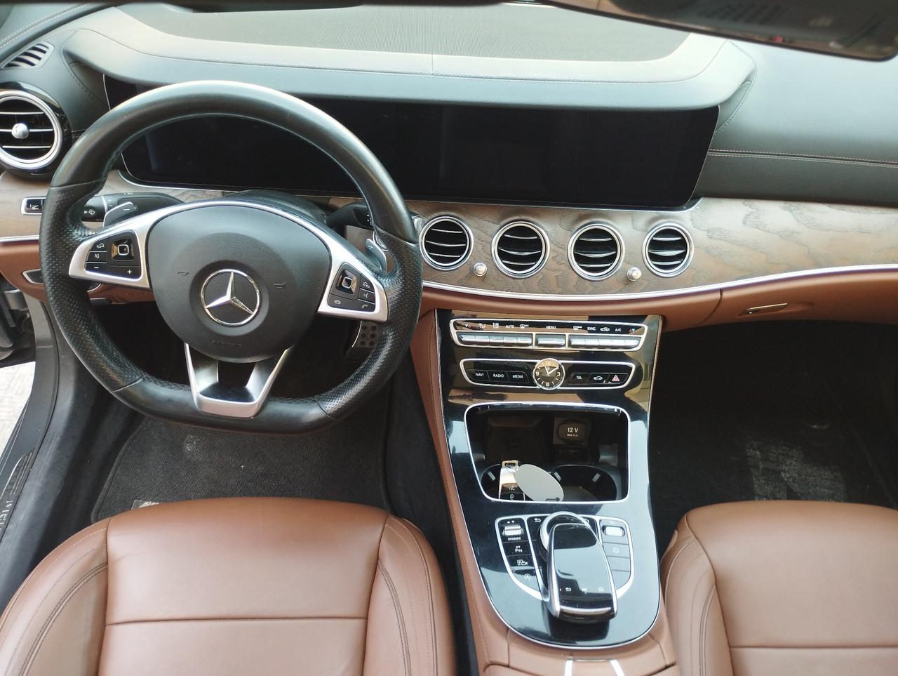 E 220 BlueTEC Automatic Premium Plus