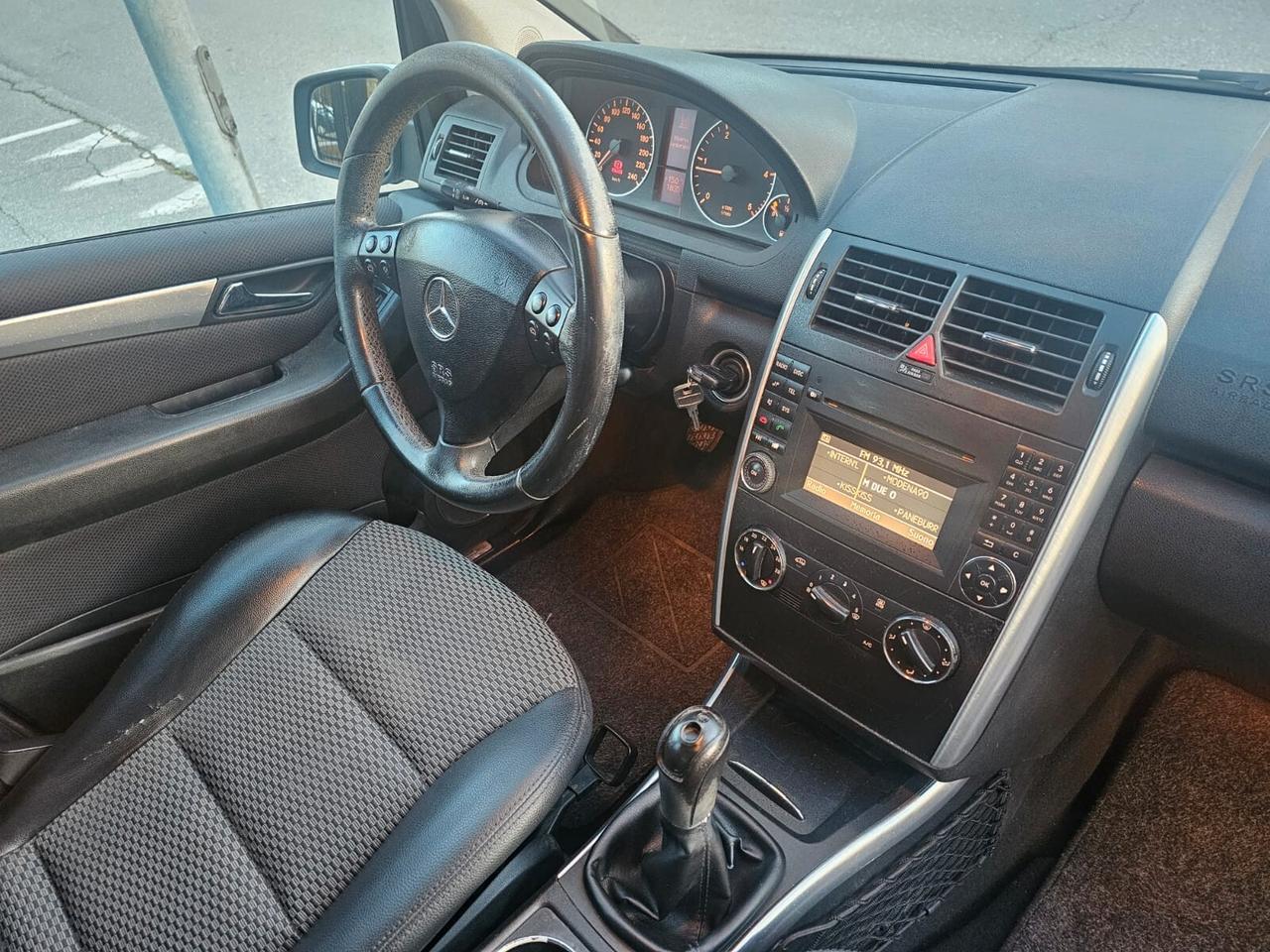 Mercedes-benz A 180 CDI 110cv Avantgarde*Pelle*Cerchi*Neop*