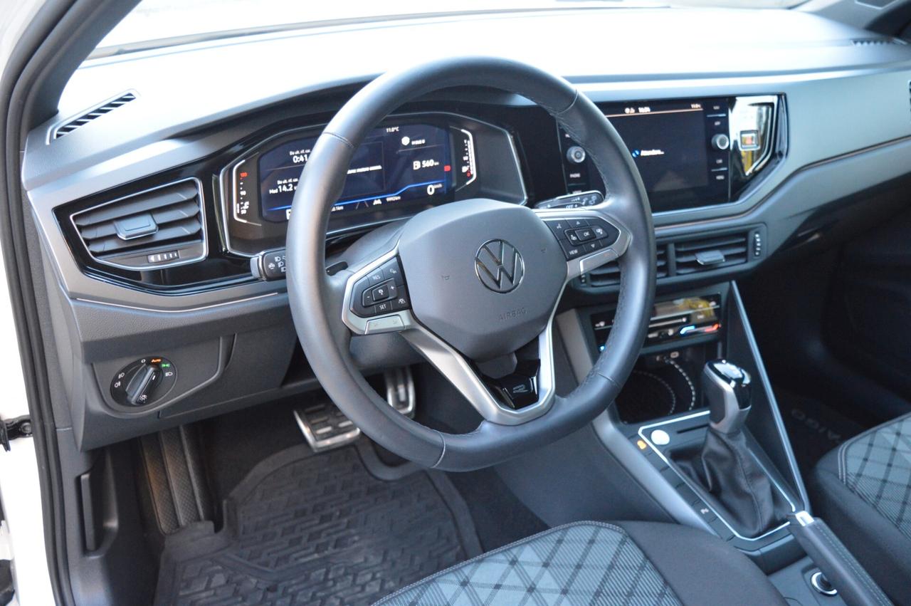 Volkswagen Taigo 1.0 TSI 115 CV DSG R-Line Plus