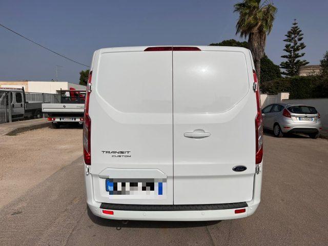 FORD Transit Custom 320 2.0 EcoBlue 130 PL-DC Furg. Titanium